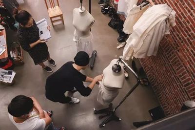 艺术跨界 未来十年服装制造业的美学革命