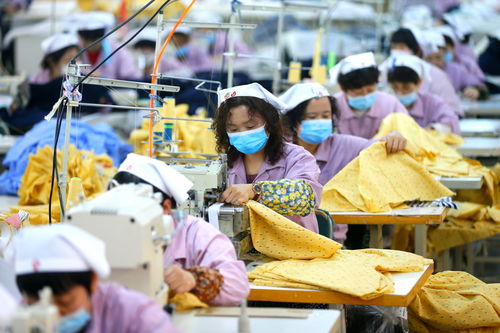 春潮涌动缝纫线，订单如雪开门红